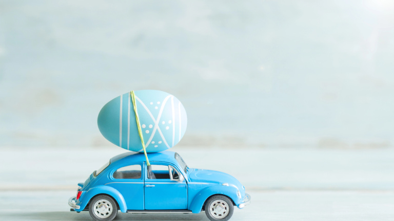Oeuf Pâques voiture